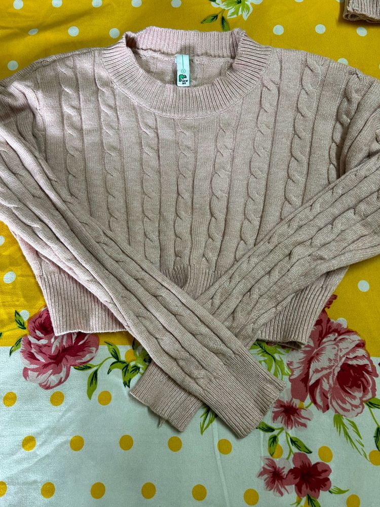 Pink Cable Knit Cropped Sweater &amp; skirt