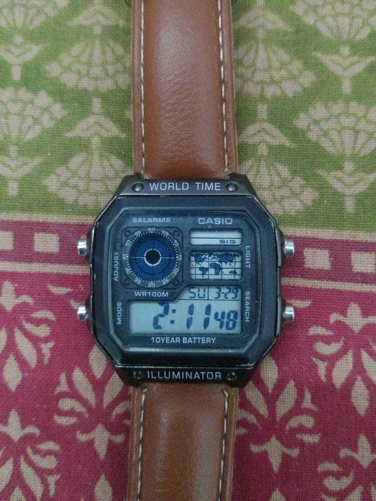 Stylish Digital Watch with Leather Strap