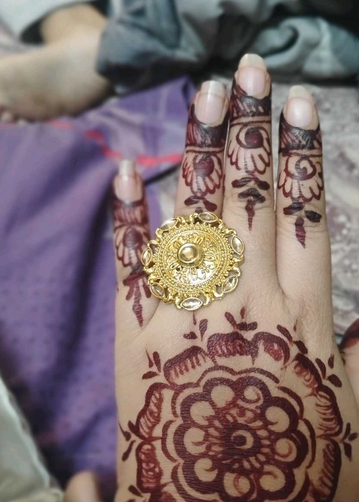 Exquisite Gold Tone Statement Ring