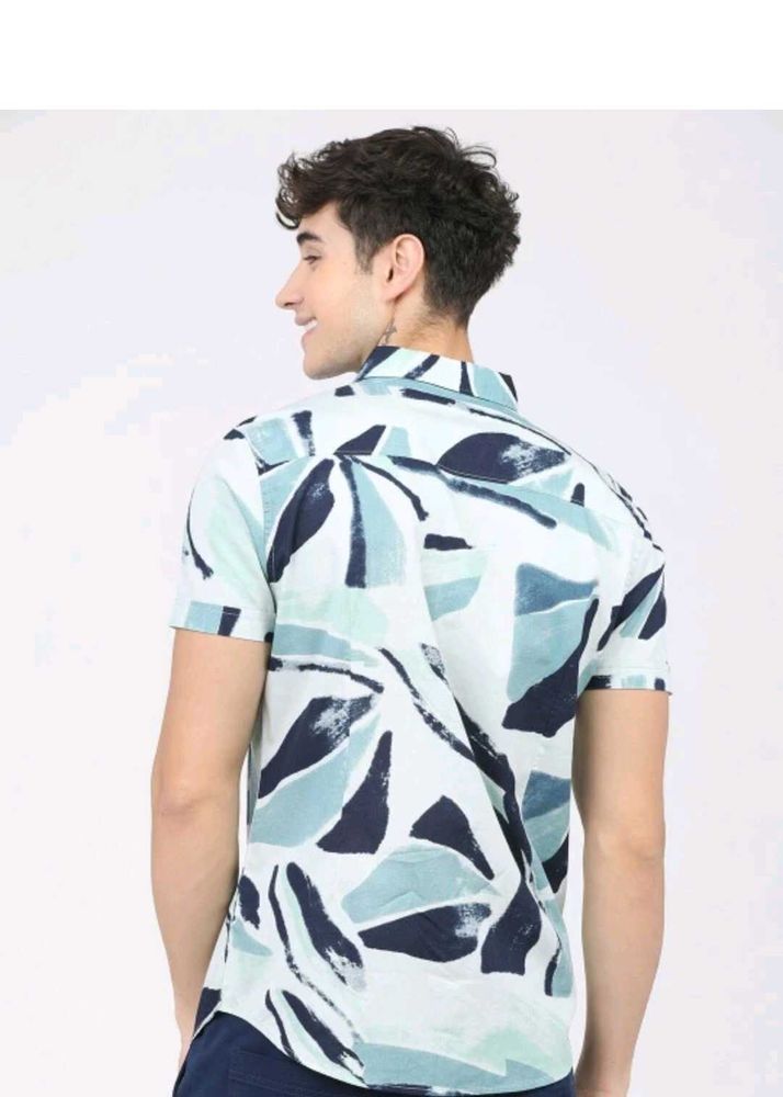 HIGHLANDER Men's Abstract Print Button-Up Shirt