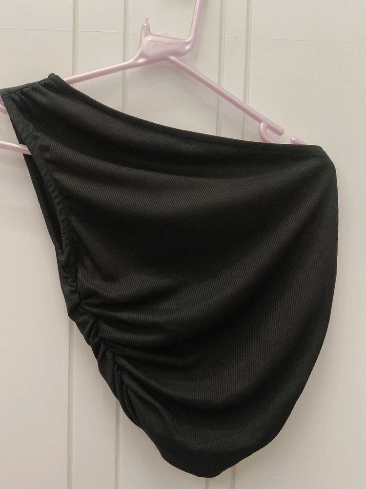 Black One-Shoulder Ruched Top