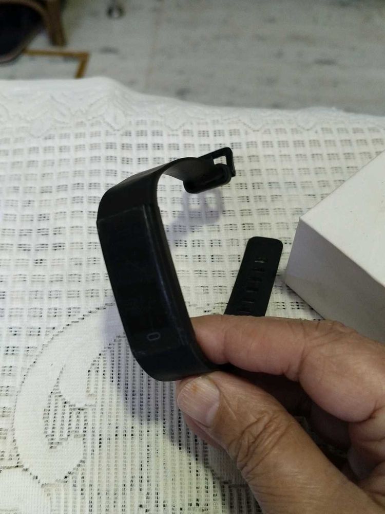 Fitness band watch'