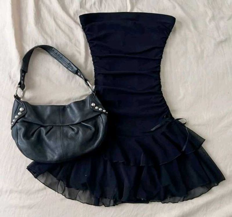 y2k Chic Black Strapless Mini Dress