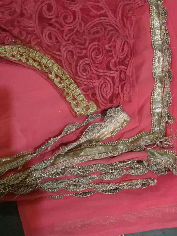 saree with blouse