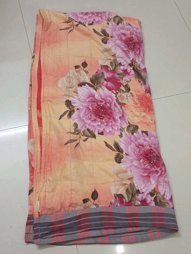 Beautiful Floral Quilt/Bedspread