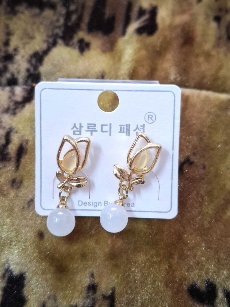 Elegant Tulip Drop Earrings
