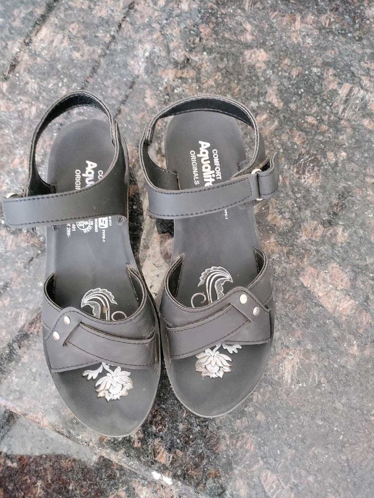 Aqualite Comfortable Black Sandals( 38no)