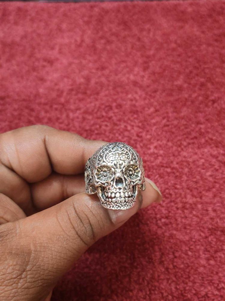Sterling Silver Skull Ring