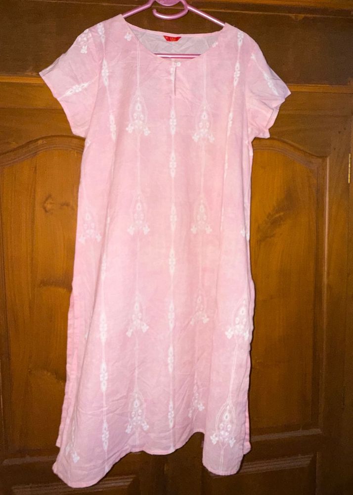 Pink Embroidered Kurta