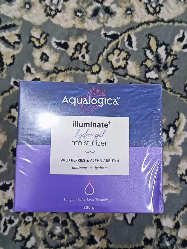 Aqualogica Illuminate+ Hydra Gel Moisturizer