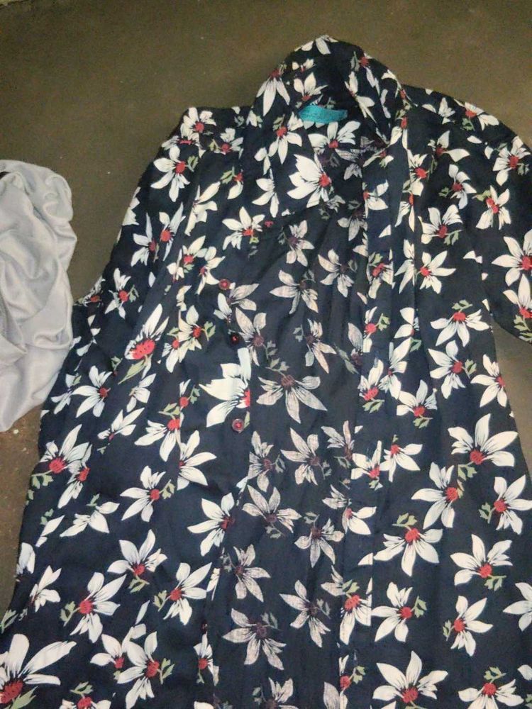 floral shirt