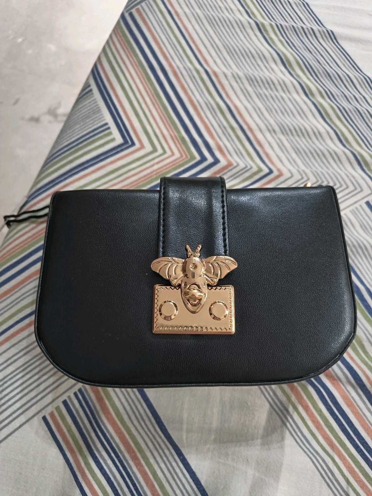 Chic Black sling bag/ clutch
