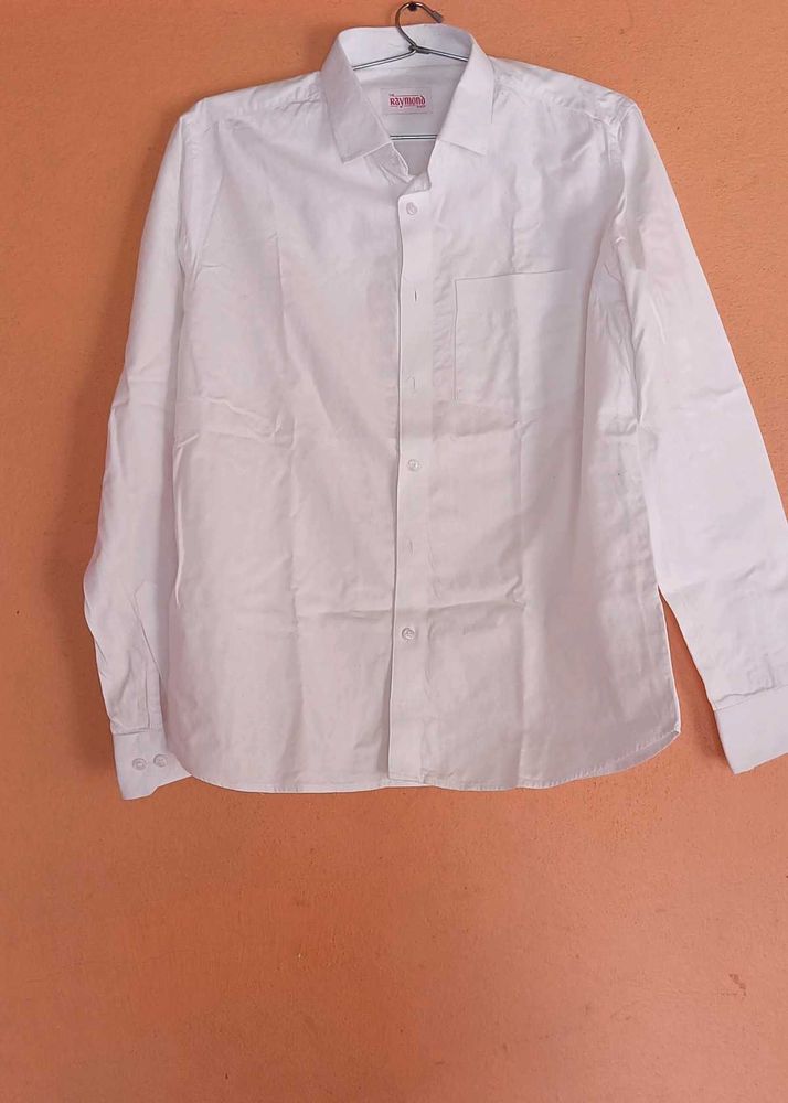 White Long Sleeve Shirt raymond fabric and stitchi