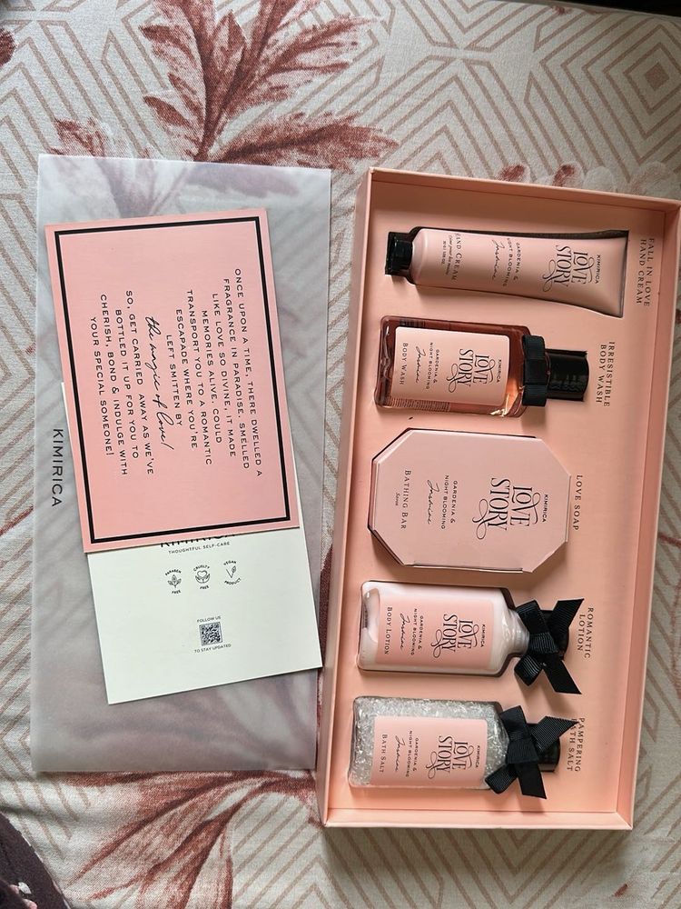 Kimirica Love Story Bath &amp; Body Set
