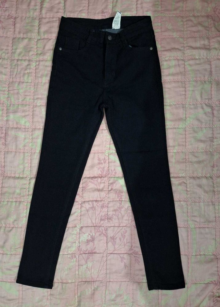 Black Skinny Jeans