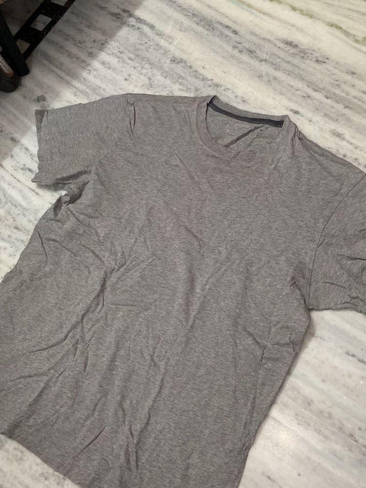 Men's Grey Basic T-Shirt