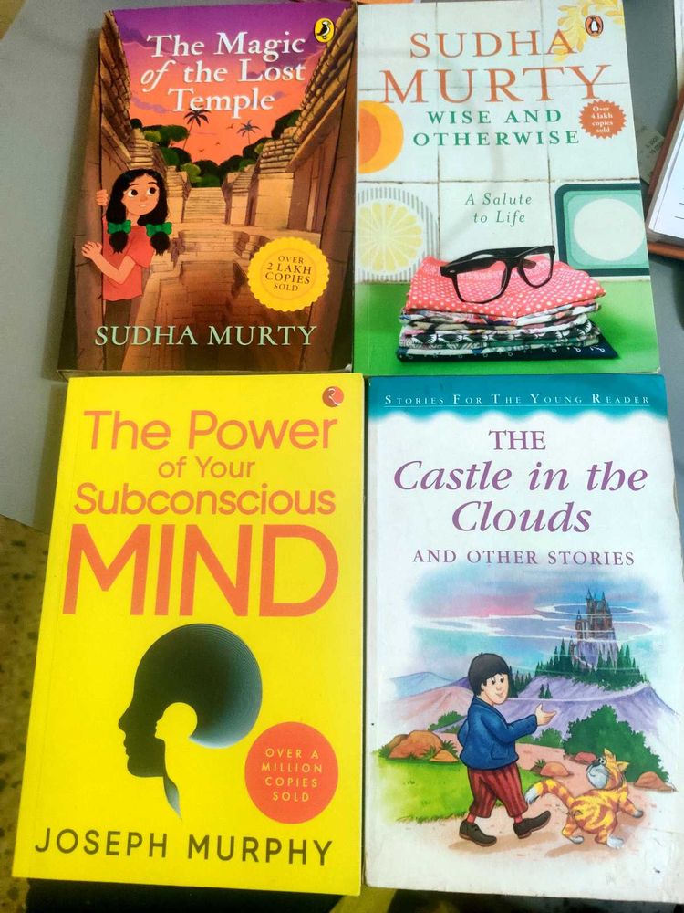 Set of 4 Popular Story Book for kids