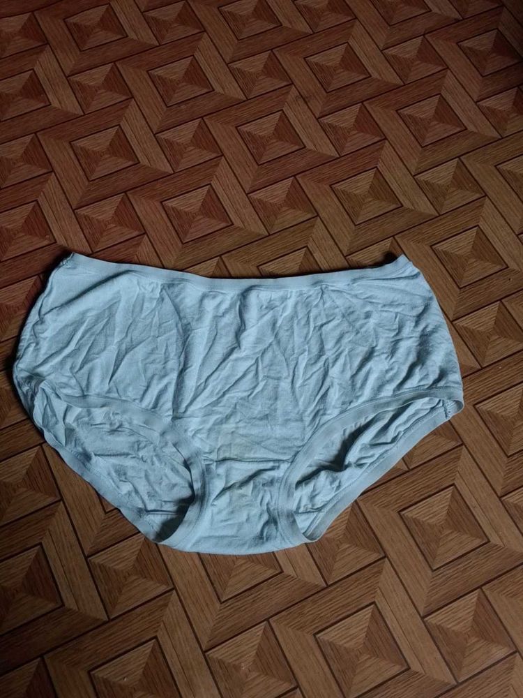 Comfortable Women's Briefs