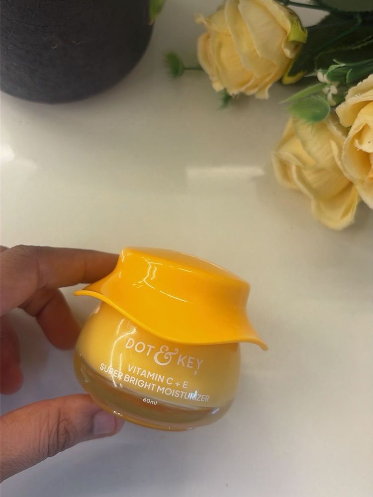 Dot &amp; Key Vitamin C + E Moisturizer