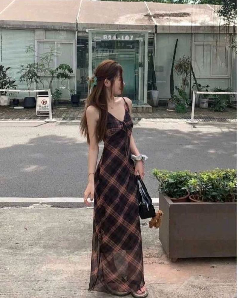 Chic Plaid Maxi Dress