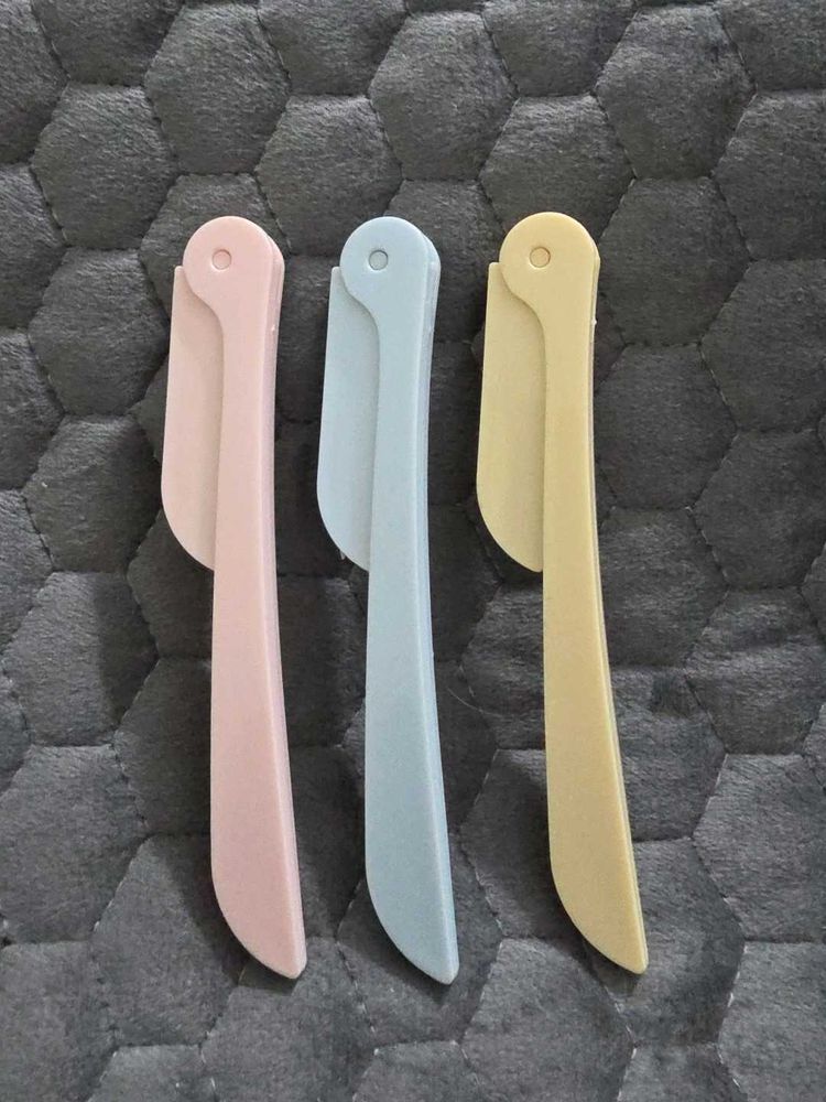 New Set of 3 Eyebrow Razors