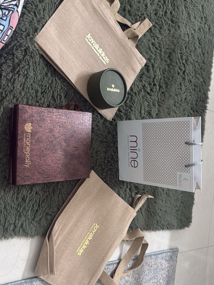 Joyalukkas Jewellery Packaging