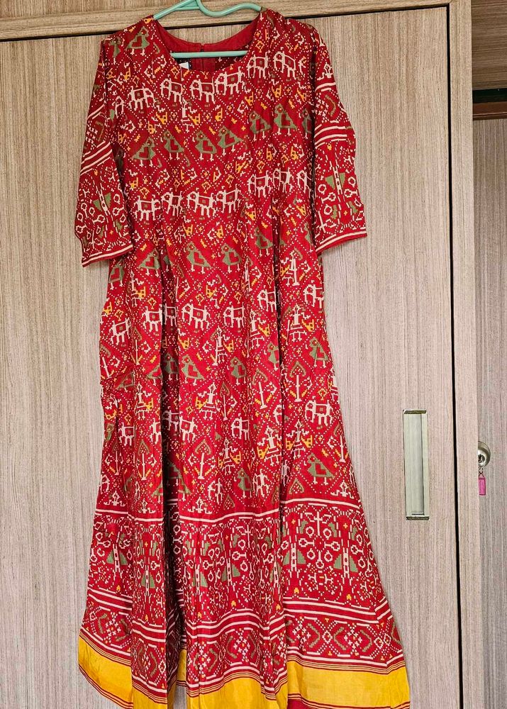 New Like Ikkat Print Floor Length Gown