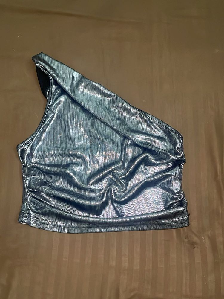 Metallic URBANIC One-Shoulder Party Top