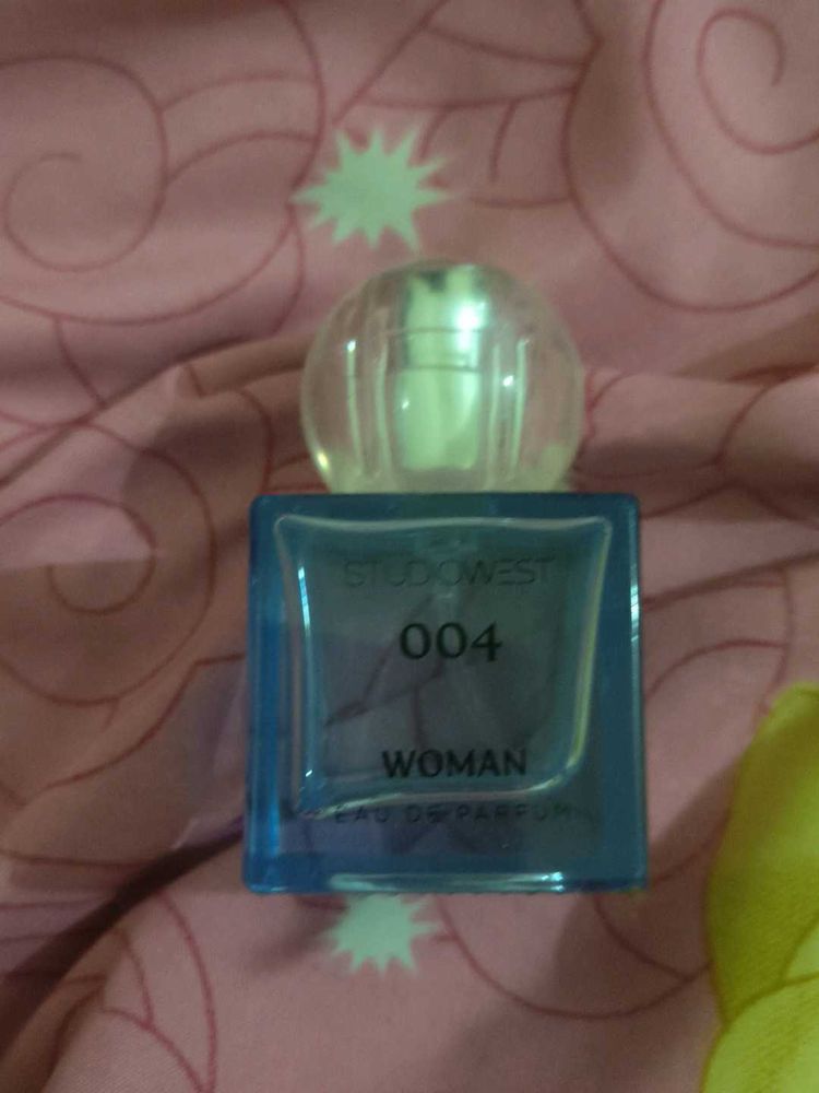 Studio West 004 Woman Eau de Parfum