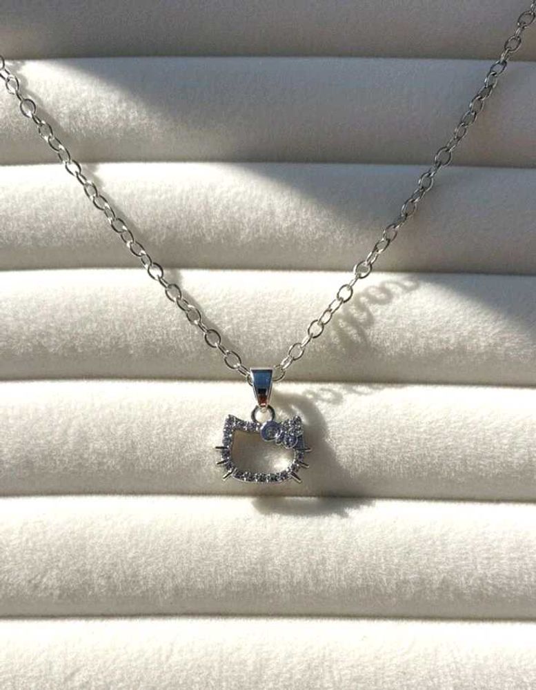 Kawaii kitty necklace
