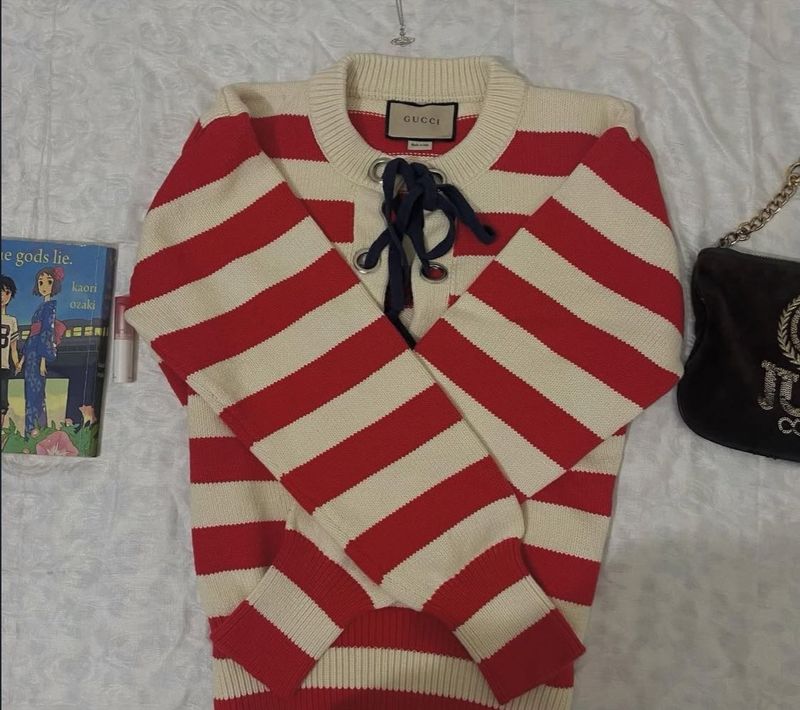 Gucci sweater