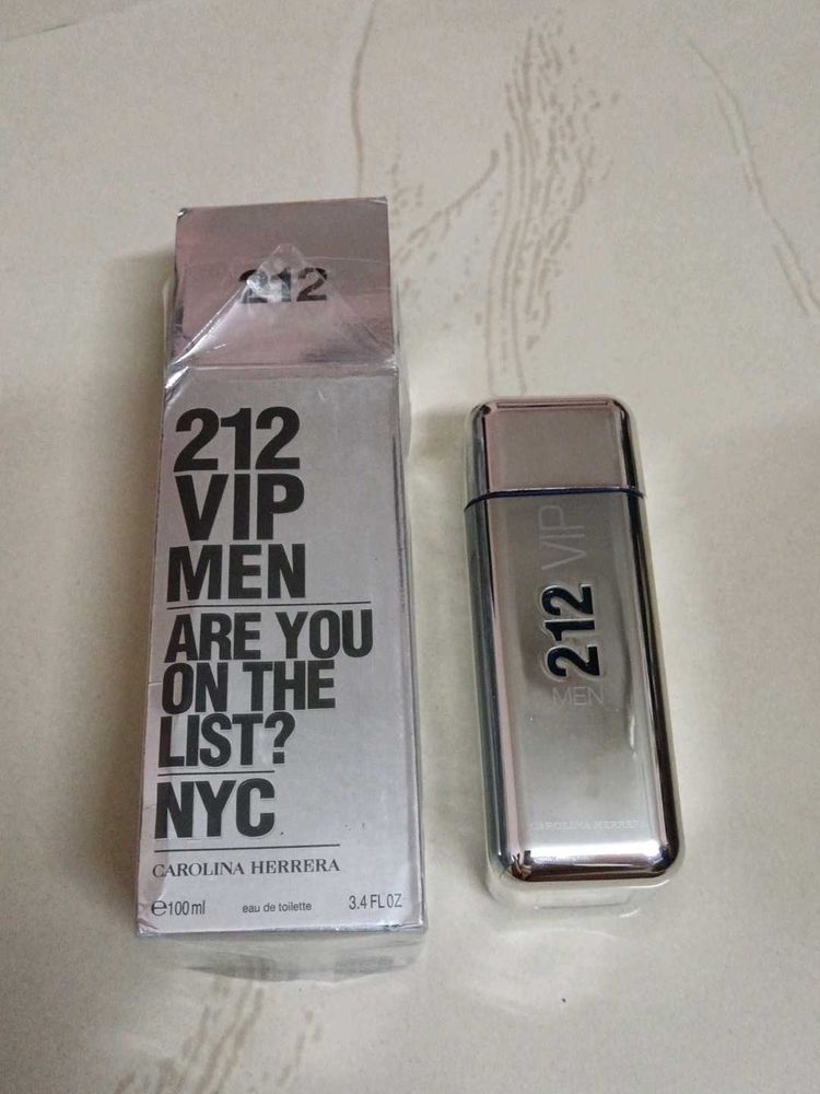 🇺🇸 💯 Tester Carolina Herrera 212 VIP Perfume