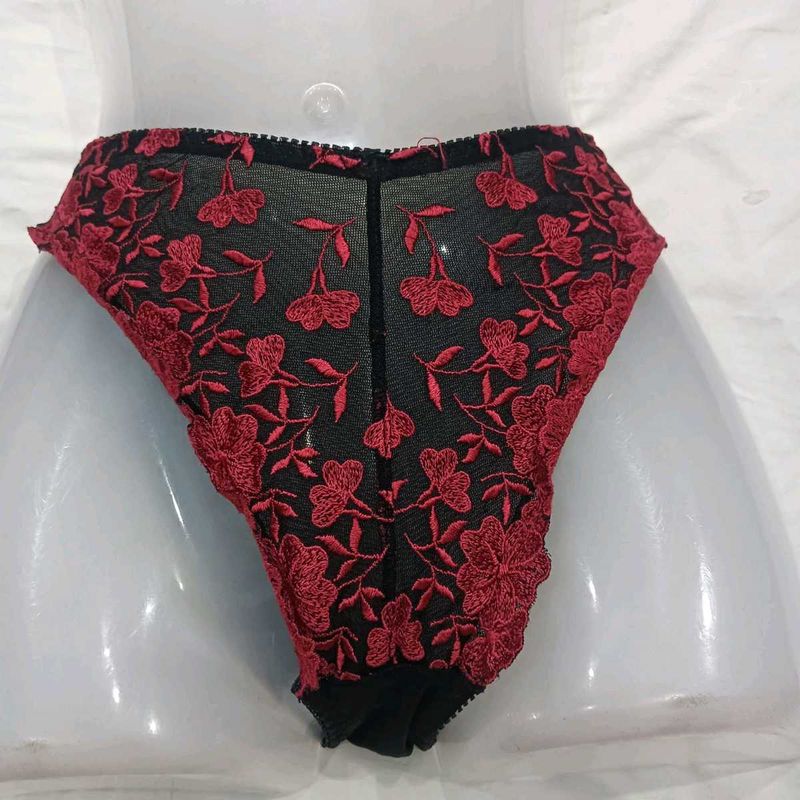 🪔 Lace Briefs - Red Floral Black