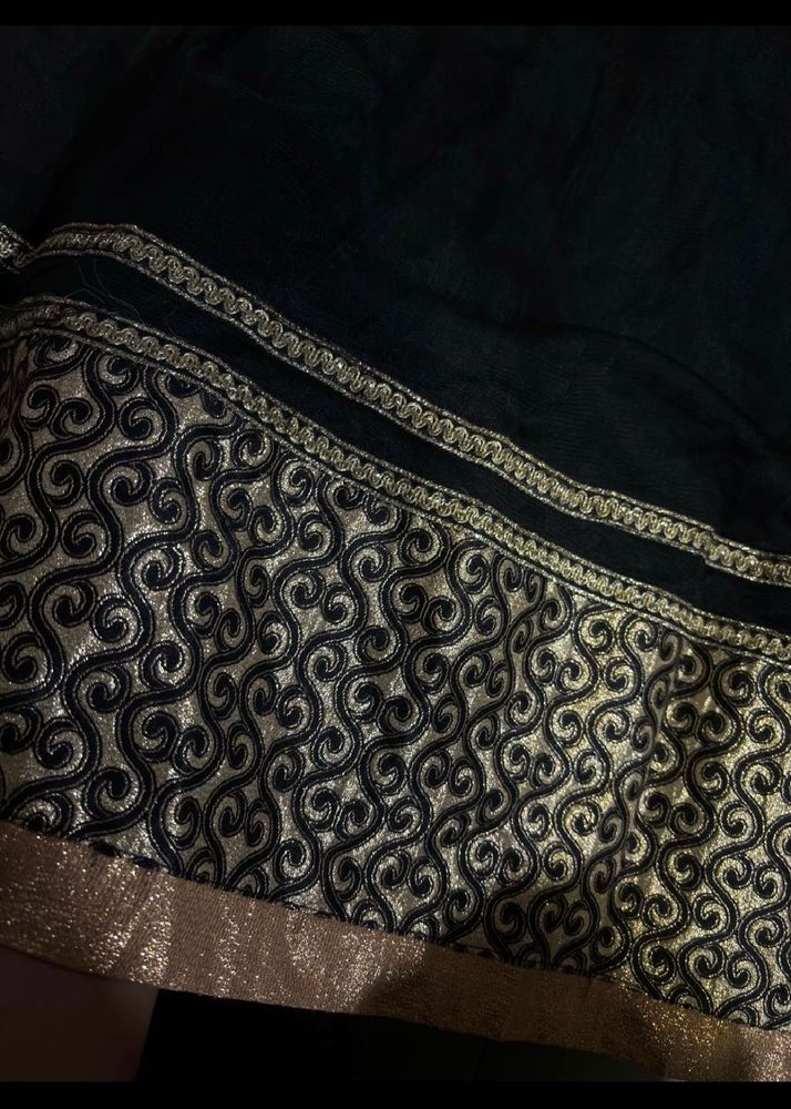 Elegant Black &amp; Gold Embroidered Saree