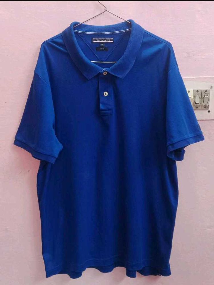 Tommy Hilfiger Men's Blue Tshirt