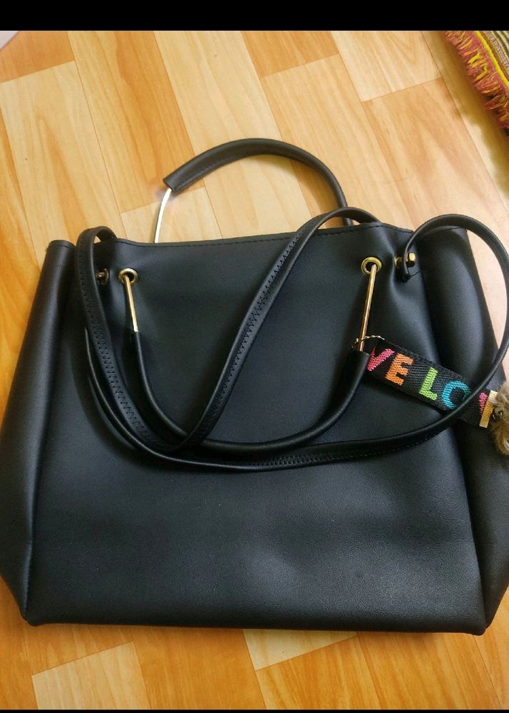 2 Handbags, Lip Liner, Contour Palette