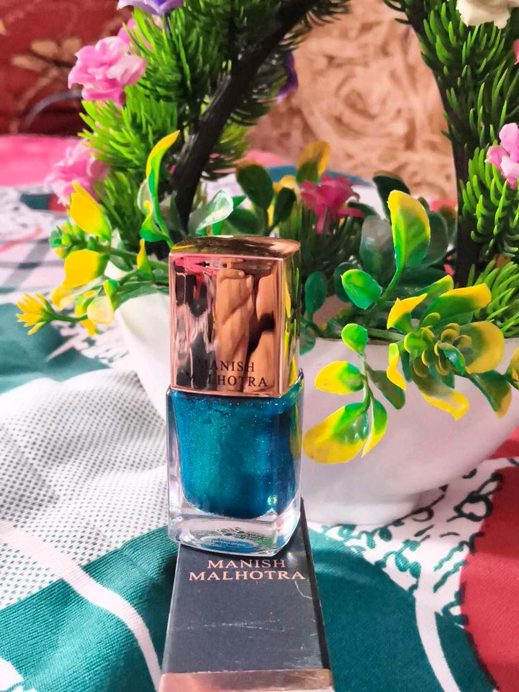 MyGlamm Manish Malhotra Beauty Gel Finish Nail Lac