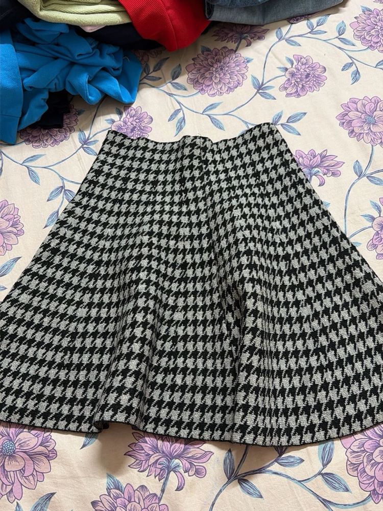 Woolen Flared Skirt