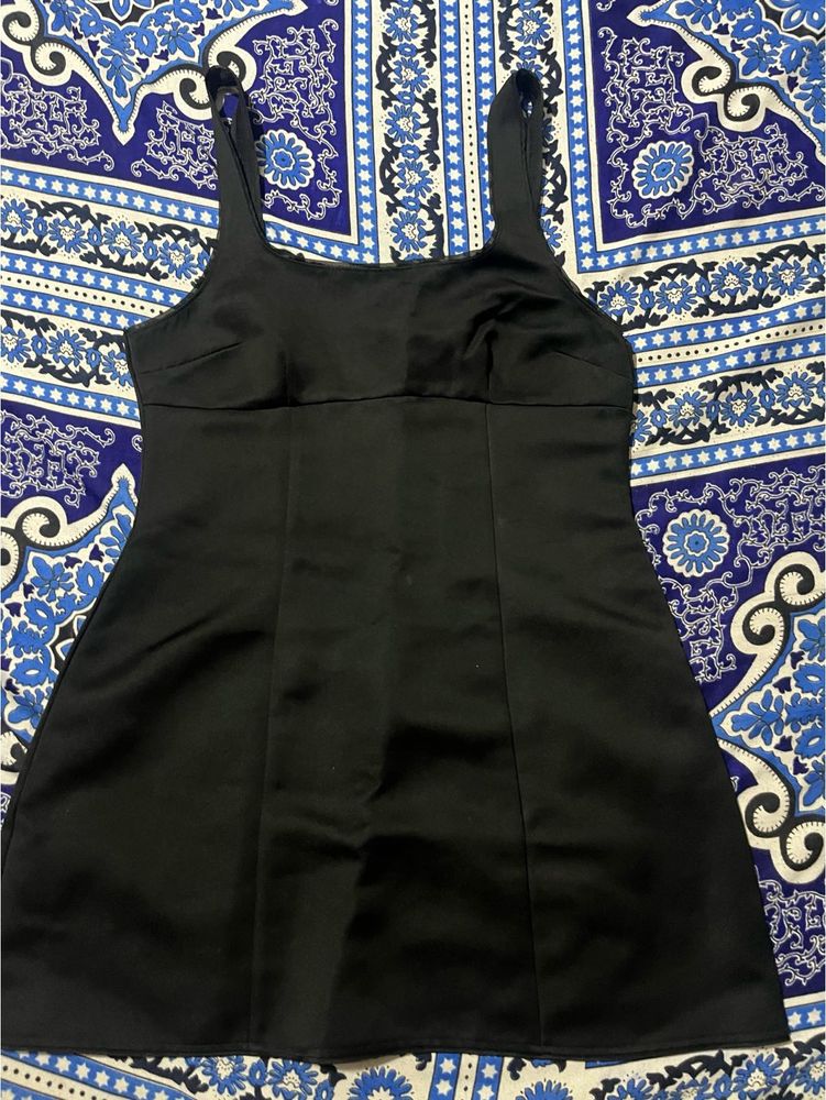 H&amp;M Sleek Black Mini Dress