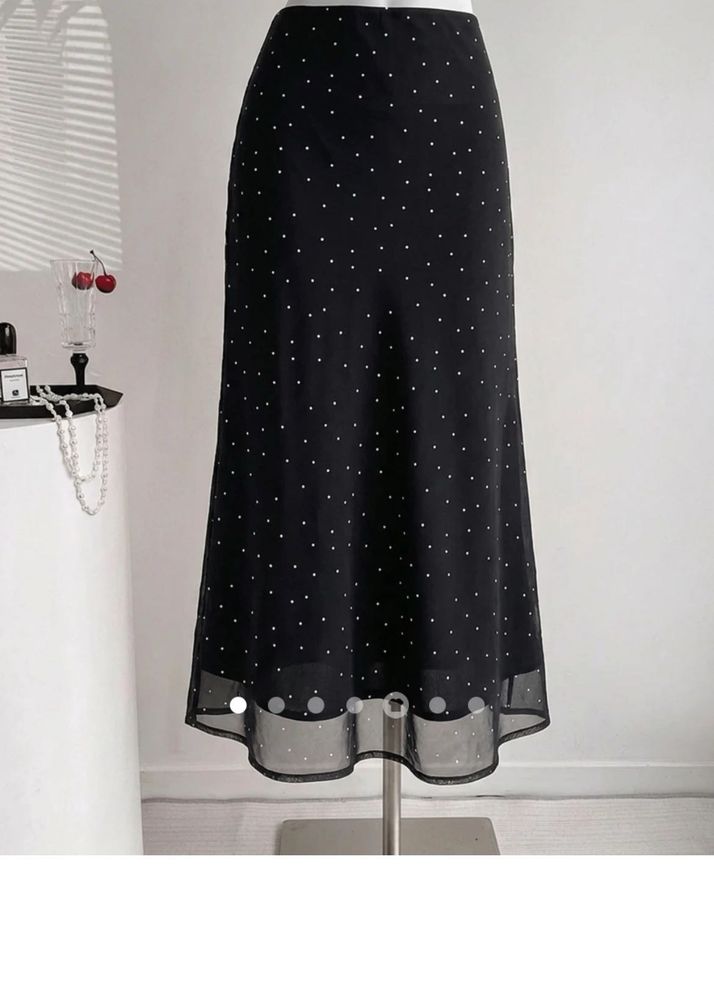 Chic Black Polka Dot Midi Skirt