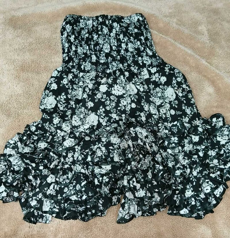 Flowy Floral Mini Skirt