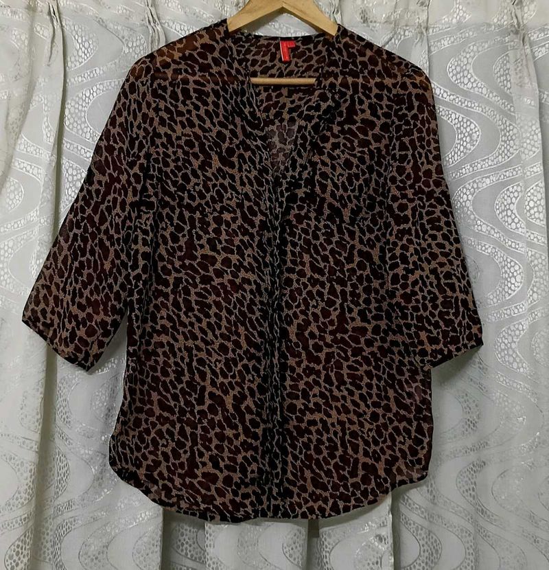 Chic Leopard Print Blouse Top