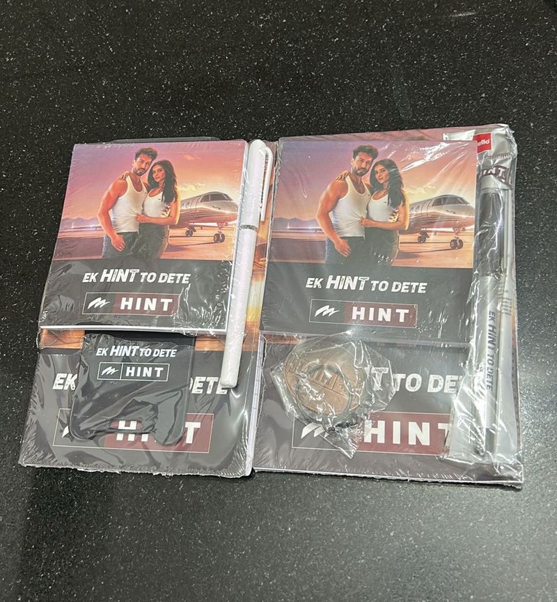 New- HINT Stationery Set