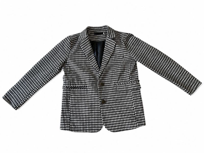 B1G1 offer - Women’s XS/S Checkered Blazer