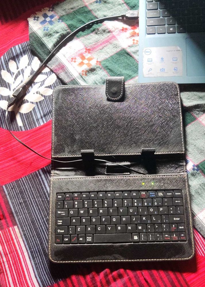 Tablet Keyboard Case with Stand