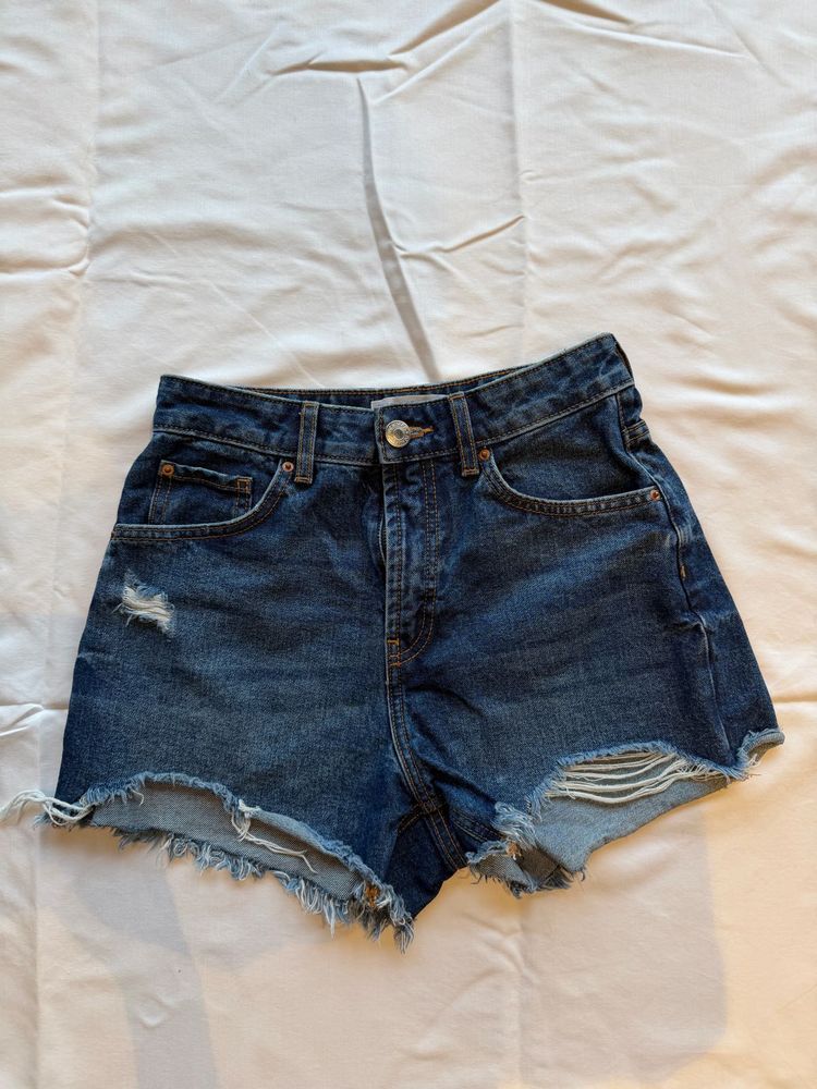 Primark - Distressed Mini Denim Shorts