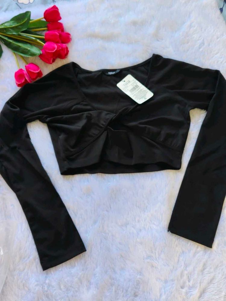 Black Long Sleeve Crop Top
