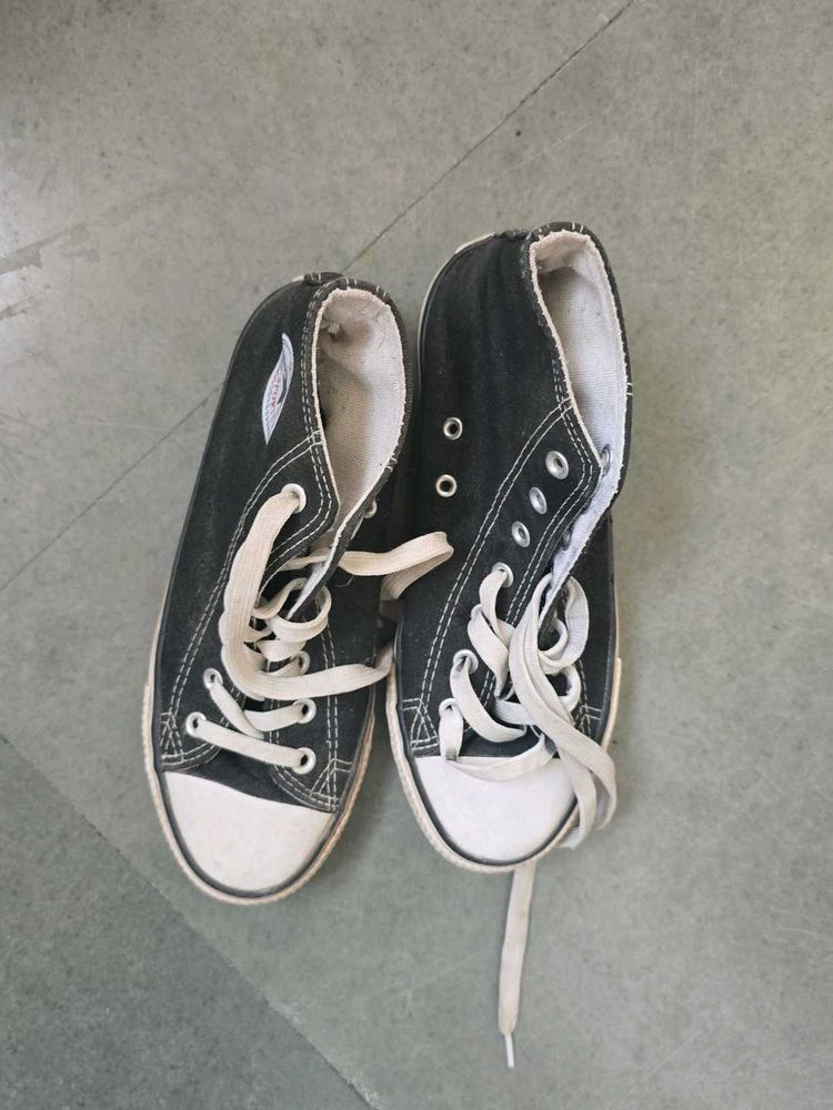 Classic Black Sneakers