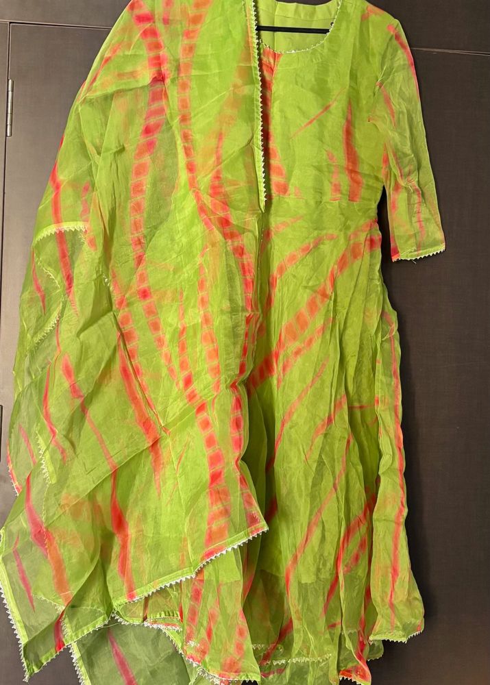 Lime Green Kurta Set with Pink Tie-Dye