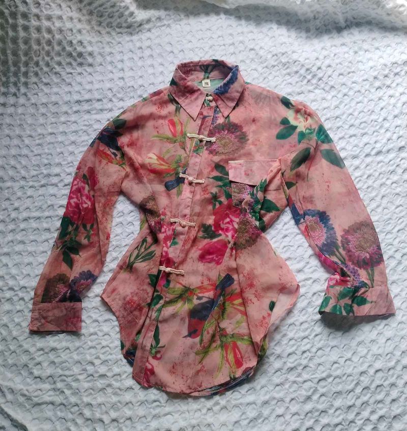 Mandarin Chic Floral Print Button-Up Top